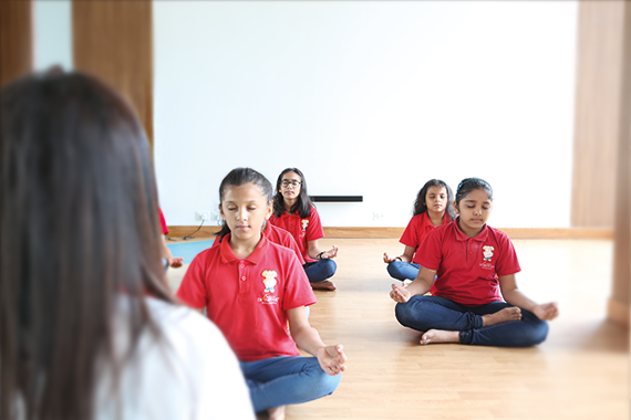Children Meditating